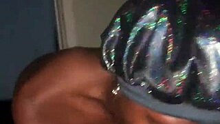 I love sucking those big tits and fat toes