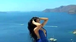 Glamour latina model fucks photographer after photoshoot in greece 😍