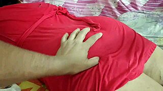 I give a wild hot desi girlfriend a body massage. Her sexy ass and curves drive me crazy.