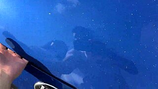 I asked the bitch to fix the car, but she sucked my dick instead!