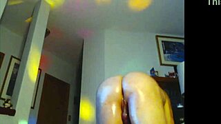 im loganhuge from chaturbate playin with myslef rite now