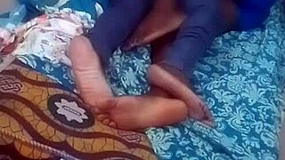 She charged her phone and we had sex she's sweet