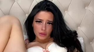 Amateur slut masturbates solo with orgasm 😈