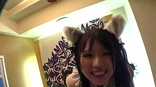 顔ラン高めのケモ耳コンカフェ嬢に中出し！お金に困って太客とsex！【ひかり 19 】