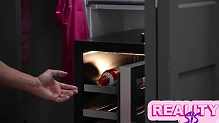 Stepbro discovers Angel Gostosa's kinky whipped cream fetish!