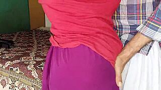 भाभी की टाइट गंद डॉगीस्टाइल में हार्ड एनल क्लोज अप