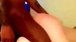 Gym Girl Trains Intensely With Personal Trainer