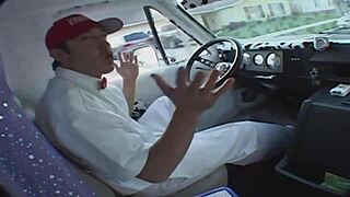 Cheer leaders fuck the ice cream guy 😏