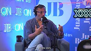 8 orgasmos de esencia migrante latina de gran culo termina haciendo garganta profunda en juan bustos podcast.