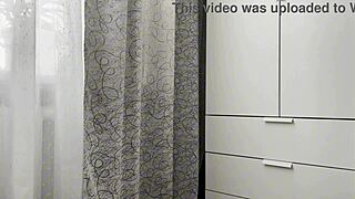 hot algerian milf gets horny while cleaning 😍