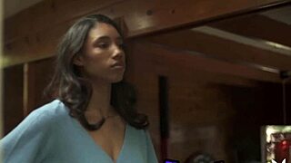 Smoking Hot Ebony Ring Babe Brookliyn Wren Reveals Her Massive Natural Tits