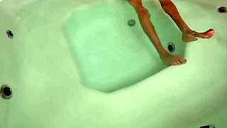 Ladyboy passionately enjoys blowjob ride