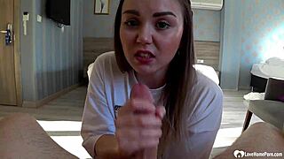 Picked Up Babe Lets Me Cum Inside During Encounter.