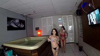 amateurs watch latina milf in pub scene