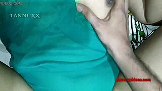 क्लोजअप देसी गर्लफ्रेंड चूत चोदाई बॉयफ्रेंड से