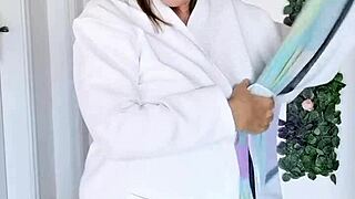 Busty granny mariaold strips dancing in stockings, flair cloak to mint lingerie, pussy close-up