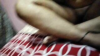 Showing Natural Desi Boobs - Indian Porn