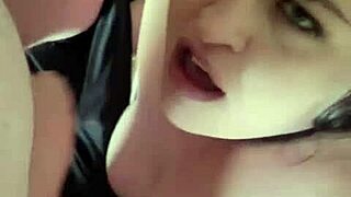 kandy kane performs in amateur scenes