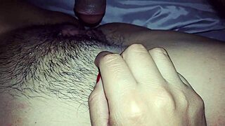 Linda's Big Ass Moaning in Bedroom Clip