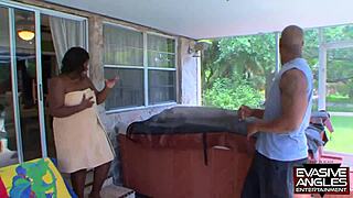 Kinky Black Ghetto Lady Takes Loads On Face