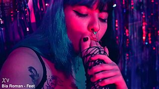 Tiny foot WORSHIP & tickling DOMINATION