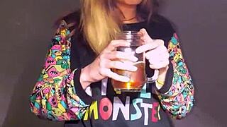 Bonneyuwu Pijama Masturbacion with Dildo and Peluche 😍