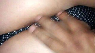 Moviendo Mi Delicioso Culo En La Verga De Mi Vecino