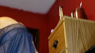 Cougar cumming hard with that big dildo