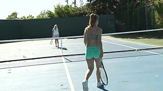 Two Beauty Girl Lesbo Fucking