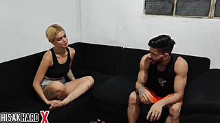 Meu padrasto foi ao mercado e eu comi minha meia irmã!