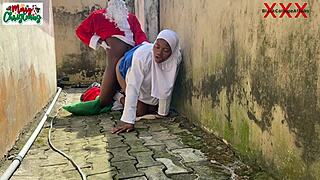 Africa Santa Is Caught Fucking His Naïve Neighbors Daughter At The Backyard Beside The Window Full Video On Red
