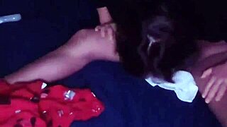 Le Doy Un Relajante Masaje Mientras Me Masturbo y Le Doy Chupadas de Verga