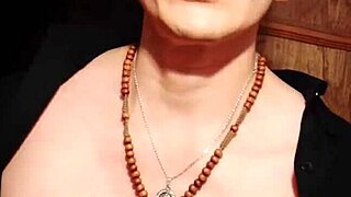 guy jerks off in shirt practicing cum control