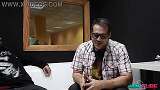 i'm aris dark, a teen espa�ola who loves suckin cocks so much it drives me crazy