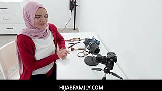 Arab Teen Stepsister Naudi Nala Borrows $1000 From Hung Stepbro.