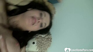 Sexy Mature Brunette Fingers Shaved Pussy to Orgasm