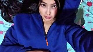 घर आते ही हॉट बेबीसिटर की बड़ी नेचुरल चूचियां लंड मांग रही