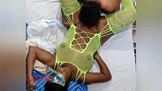 damn this fat puta squirts buckets right into my hungry mouth non-stop