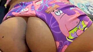 Colombian babe licks and fucks 30 minutes cums twice inside