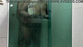 novinho bends me doggy in shower quickie 😏