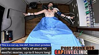 Watch me lilly jade moan spreading natural small tits backstage latex gloves close up