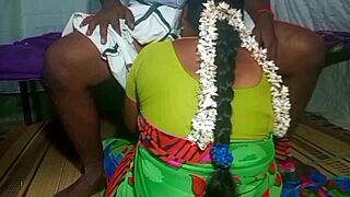 Housewife Teases House Owner With Her Special Oral Skills