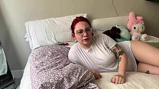 whoa, handling stepbro's monster cock with ease 😈🍆