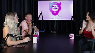 ficou mais safada na casa de swing? charllottye sheer red suruba machucada