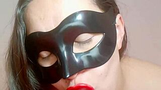 Mexican stepmom masturbates fat pussy on cam craving stepson's cum for swinger thrills