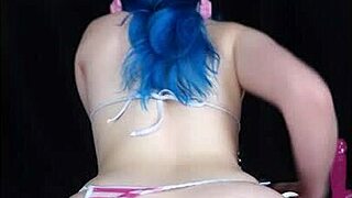 Lizzie Buns oiled thick ass twerks on huge dildo after stuffing buttplug cowgirl style