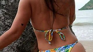 i catch hot bikini girl dancing in hidden beach spot