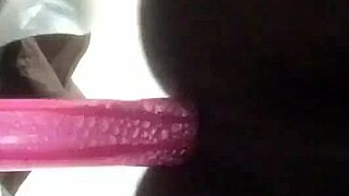 i'm the sexy ebony shemale craving deep anal toy play now