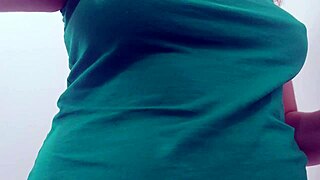 Get dressed with me to kick off this hot live show!