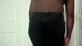 i sip tea watching scorpio vamp double workout her ass curves swaying slow